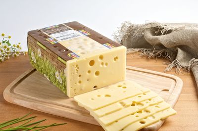 D Herz Emmentaler 45% 4.0k